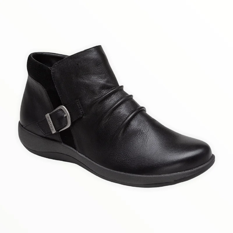 Luna Ankle Boot